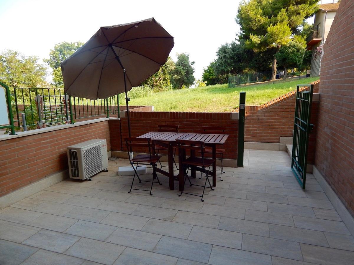 S127 - Sirolo, Nuovissimo Monolocale Con Terrazzo Apartment Ngoại thất bức ảnh